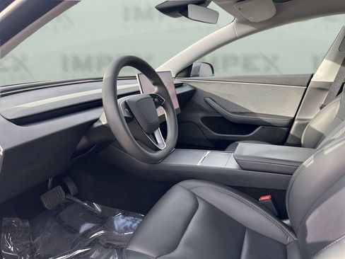 Used 2025 Tesla Model 3 Long Range image 9
