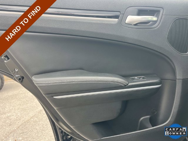 Certified 2022 Chrysler 300 S w/ Comfort Group RWD image 18