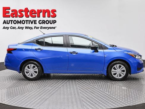 Used 2024 Nissan Versa S w/ Trunk Package FWD image 4