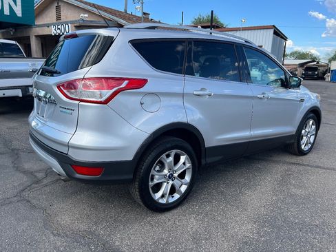 Used 2015 Ford Escape Titanium w/ Equipment Group 301A FWD image 4
