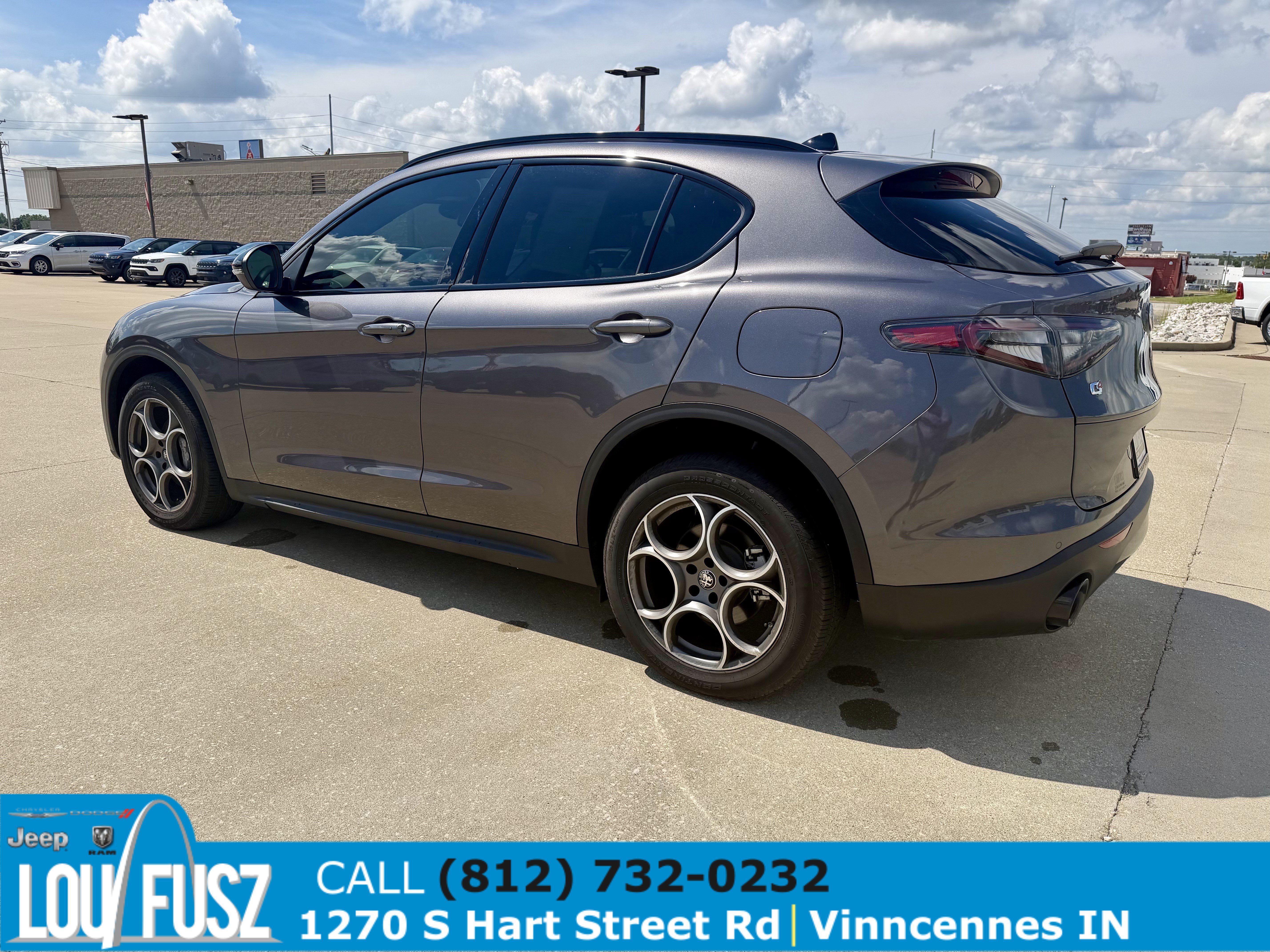 Used 2025 Alfa Romeo Stelvio Sprint w/ Convenience Package AWD/4WD image 6