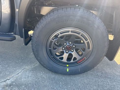 New 2026 Nissan Frontier PRO-4X image 12