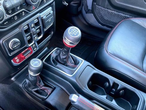 Certified 2023 Jeep Wrangler Unlimited Rubicon w/ LED Lighting Group image 29