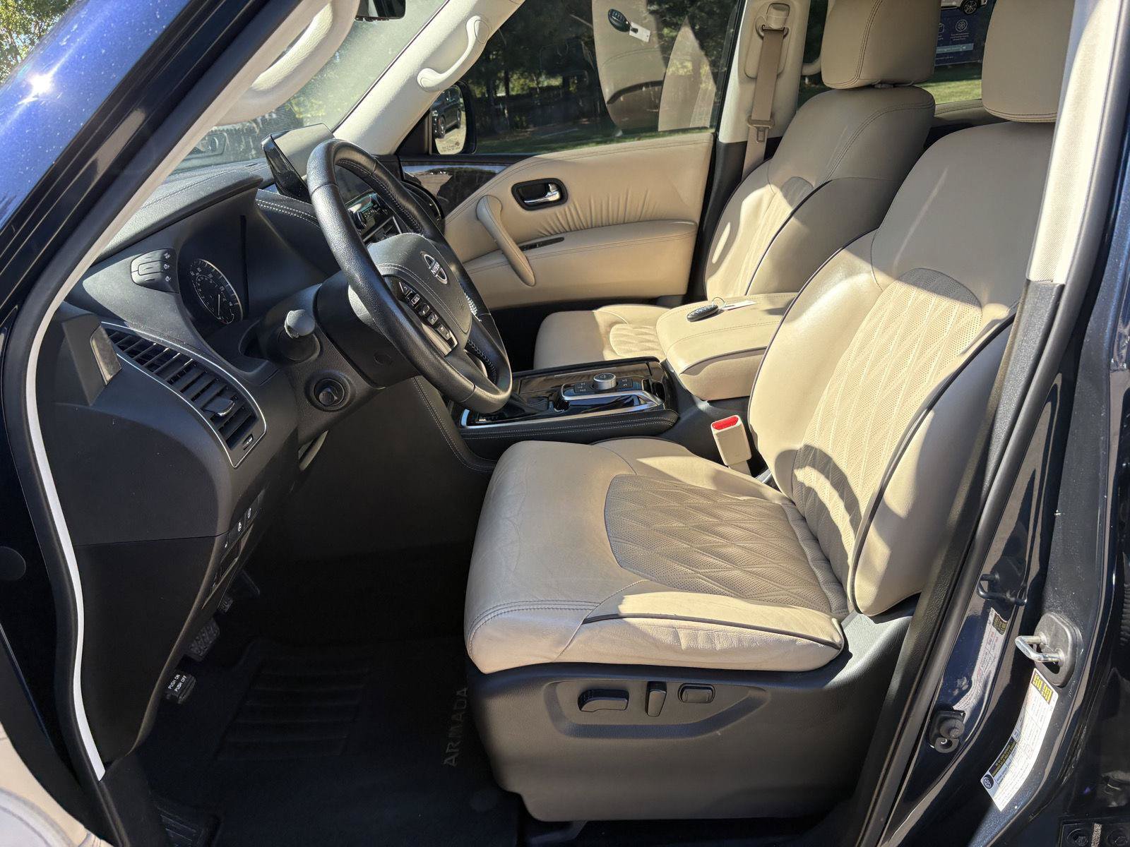 Used 2023 Nissan Armada Platinum w/ Captain's Chairs Package AWD/4WD image 4