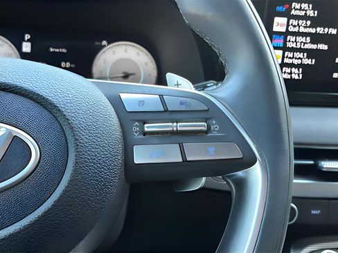 Used 2024 Hyundai Palisade Calligraphy image 16