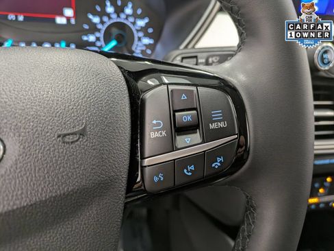 Used 2022 Ford Escape SE w/ SE Sport Appearance Package AWD/4WD image 18