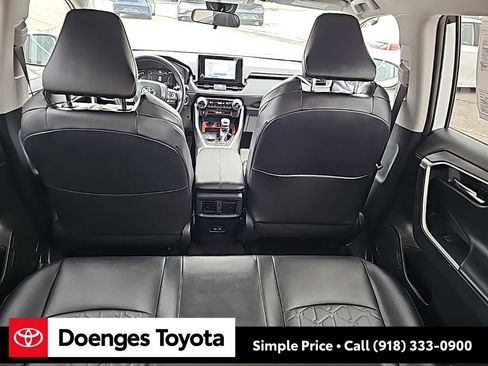Used 2024 Toyota RAV4 Adventure image 19