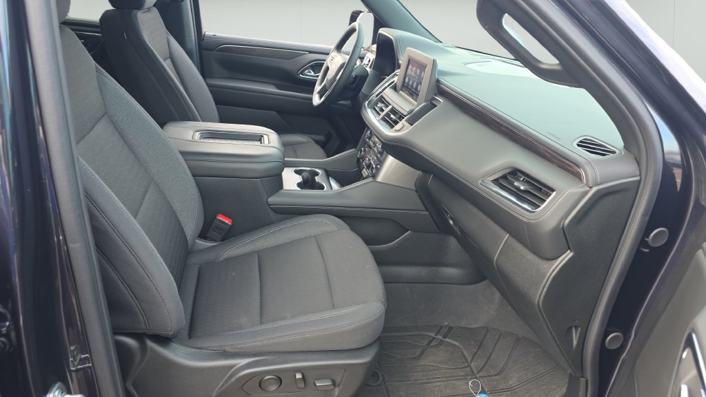 Used 2024 Chevrolet Tahoe LS w/ Driver Alert Package AWD/4WD image 15