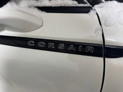 New 2026 Lincoln Corsair Premiere image 9