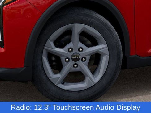 New 2025 Kia K4 LXS image 10