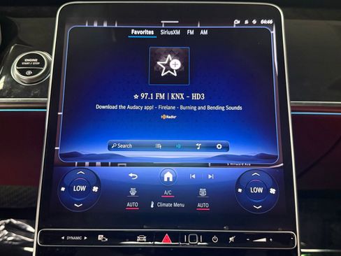 Used 2023 Mercedes-Benz S 580 4MATIC Sedan image 32