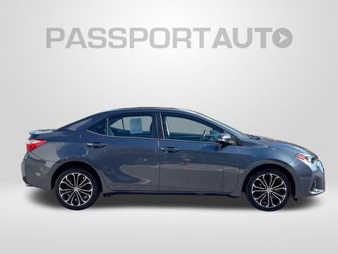 Used 2015 Toyota Corolla S FWD image 9
