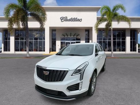 Certified 2023 Cadillac XT5 Premium Luxury image 5