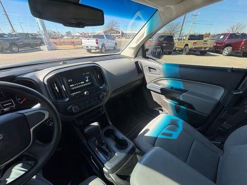 Used 2017 Chevrolet Colorado W/T w/ WT Convenience Package image 10