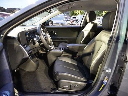 Certified 2025 Hyundai Ioniq 5 SEL image 19