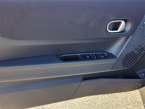 New 2026 MINI Cooper S image 9