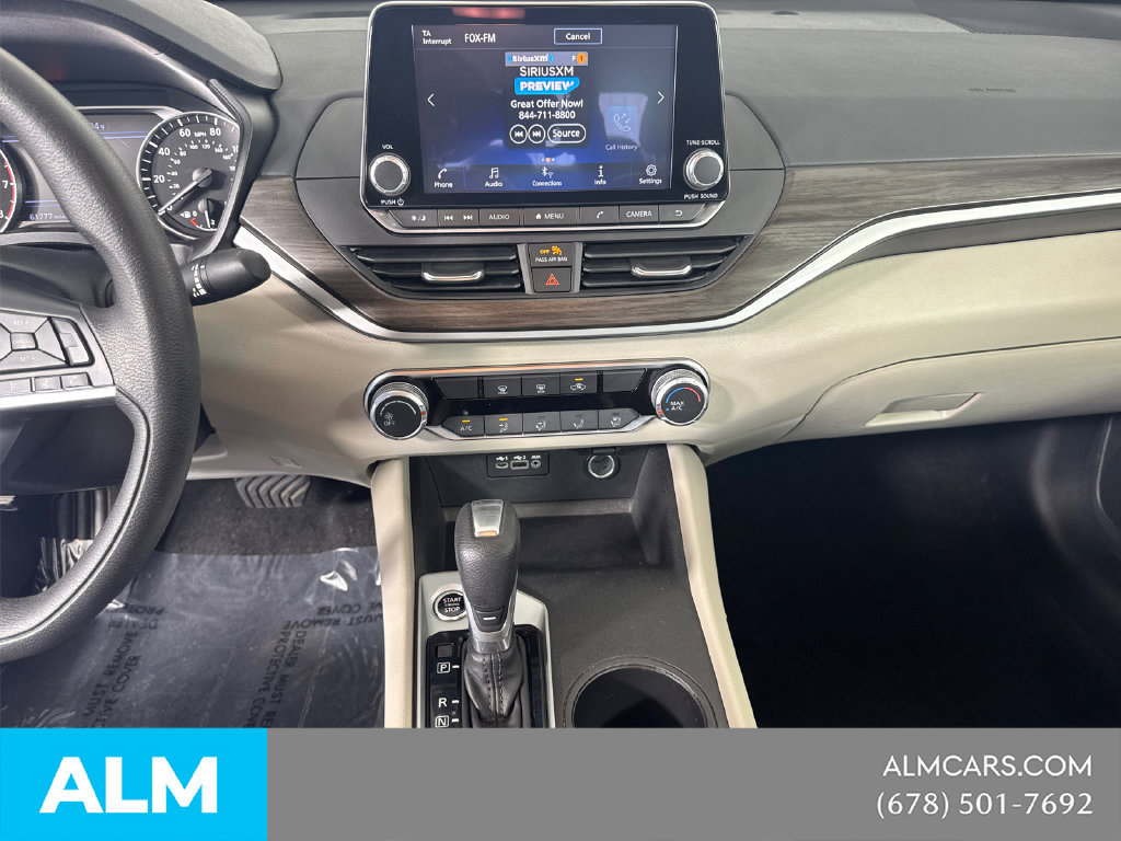 Used 2025 Nissan Altima 2.5 SV FWD image 31