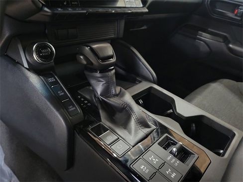 Used 2025 Toyota Land Cruiser 1958 image 18