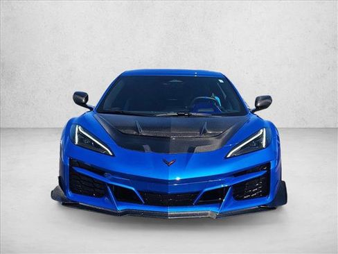 Used 2025 Chevrolet Corvette E-Ray w/ ZER Performance Package image 2
