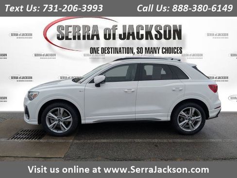 Used 2022 Audi Q3 2.0T Premium Plus w/ Premium Plus Package image 1