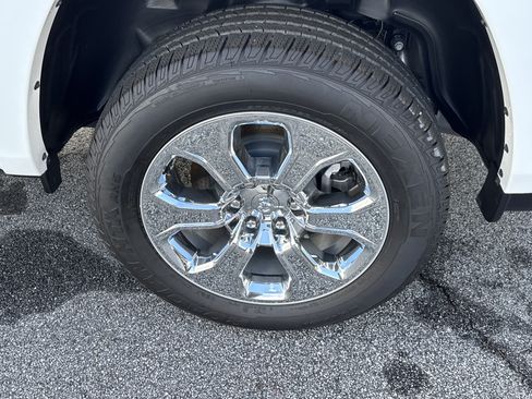 New 2026 RAM 1500 Big Horn AWD/4WD image 24