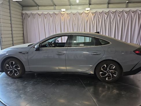 Used 2024 Hyundai Sonata SEL FWD image 6