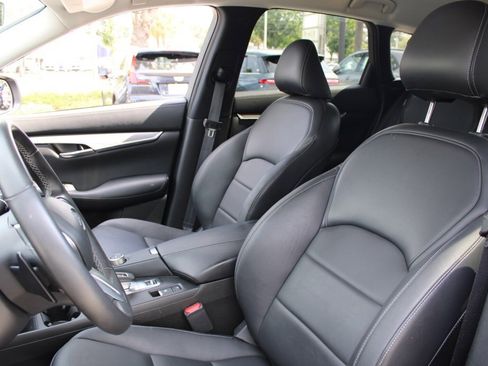 Certified 2025 INFINITI QX50 Luxe image 4