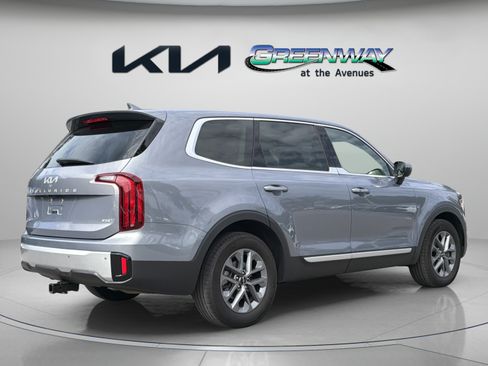 Certified 2024 Kia Telluride LX AWD/4WD image 6
