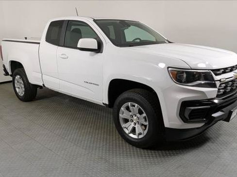 Used 2022 Chevrolet Colorado LT w/ Fleet Safety Package RWD image 9