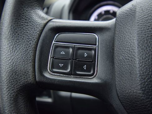 Used 2018 RAM 1500 ST w/ SXT Appearance Group image 32