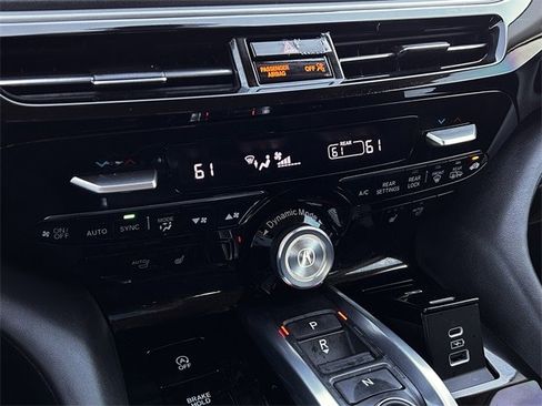 Certified 2024 Acura MDX FWD w/ Technology Package image 20