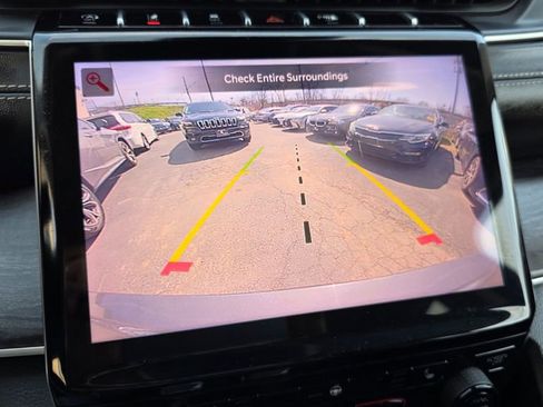 Used 2021 Jeep Grand Cherokee L Limited image 23