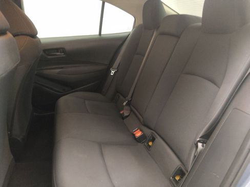 Used 2022 Toyota Corolla LE image 18