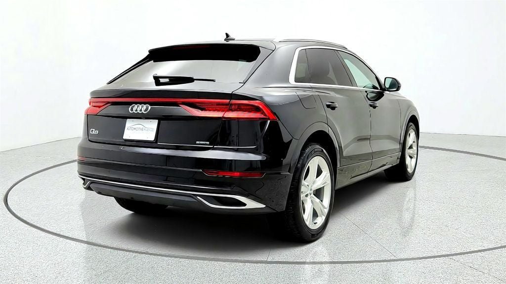 Used 2019 Audi Q8 Premium Plus w/ Premium Plus AWD/4WD image 5