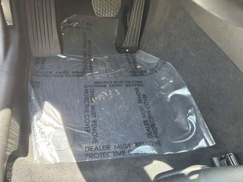 Used 2019 BMW 330i Sedan w/ Convenience Package image 14