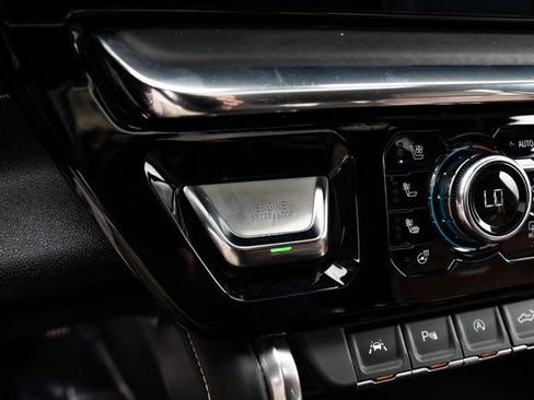 Used 2024 GMC Sierra 1500 Denali Ultimate image 34