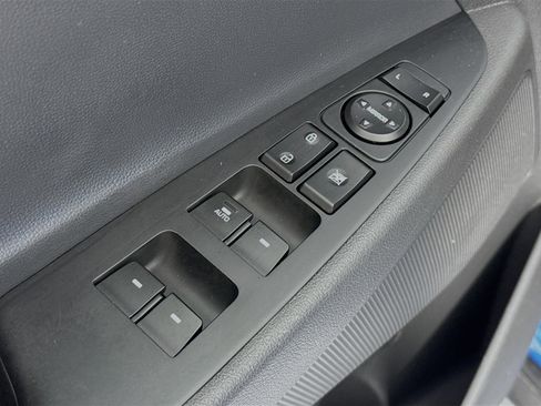 Used 2019 Hyundai Tucson Sport image 17