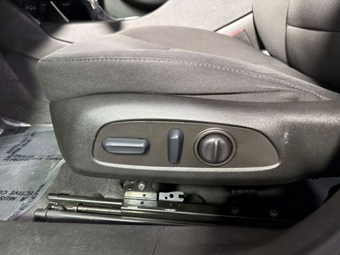 Used 2022 Chevrolet Malibu LT image 27