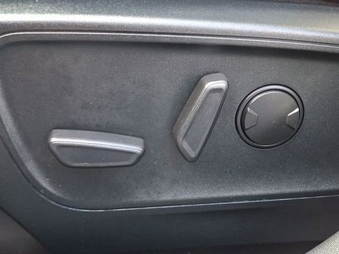 Used 2022 Ford Escape SEL image 27