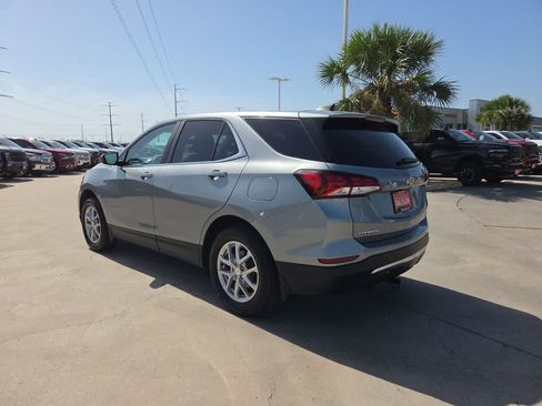 Used 2023 Chevrolet Equinox LT w/ LPO, Floor Liner Package AWD/4WD image 12