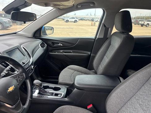 Used 2024 Chevrolet Equinox LT AWD/4WD image 40