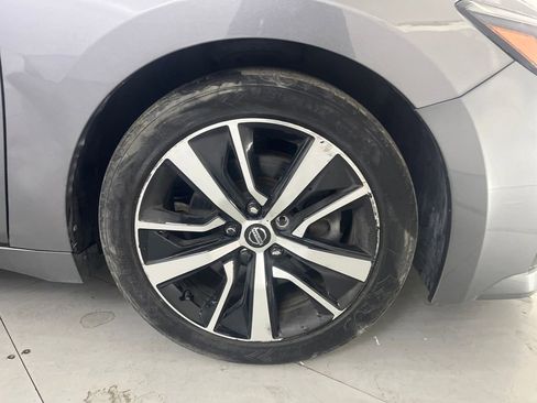 Used 2022 Nissan Maxima SV w/ Floor Mat Group image 18