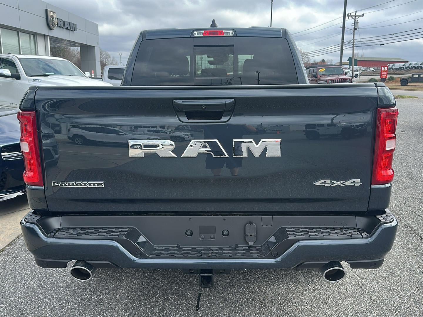 New 2026 RAM 1500 Laramie w/ Laramie Preferred Package AWD/4WD image 14