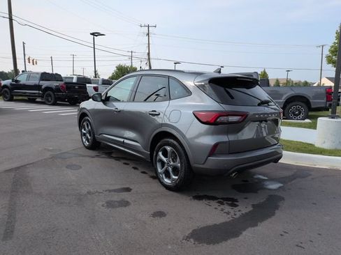 Certified 2023 Ford Escape ST-Line Select w/ Tech Pack #1 AWD/4WD image 3