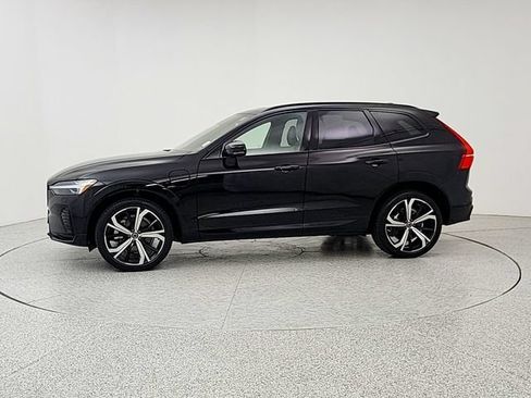 Used 2024 Volvo XC60 T8 Ultimate w/ Protection Package Premier AWD/4WD image 8