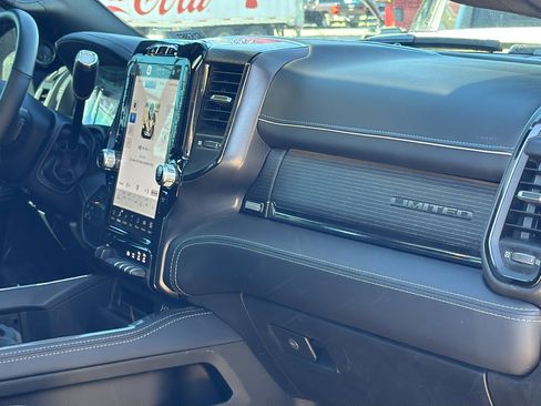 Certified 2024 RAM 2500 Limited image 28