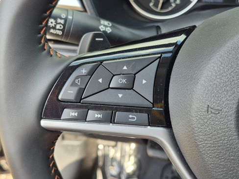 Certified 2025 Nissan Altima 2.5 SR FWD image 29