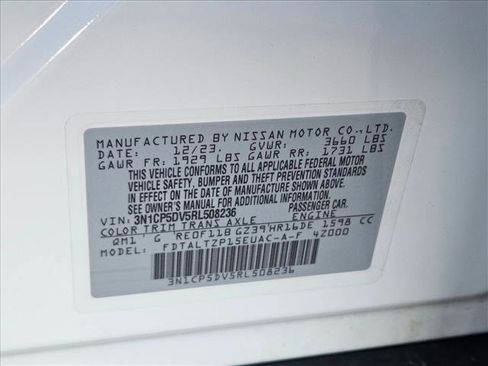 Used 2024 Nissan Kicks SR image 25