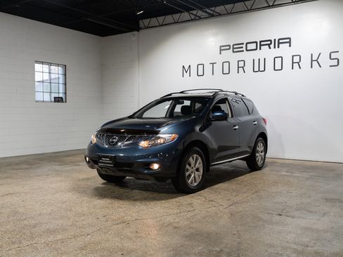 Used 2014 Nissan Murano SV w/ Value Package image 4
