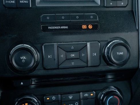 Used 2018 Ford F250 XL w/ Power Equipment Group image 49